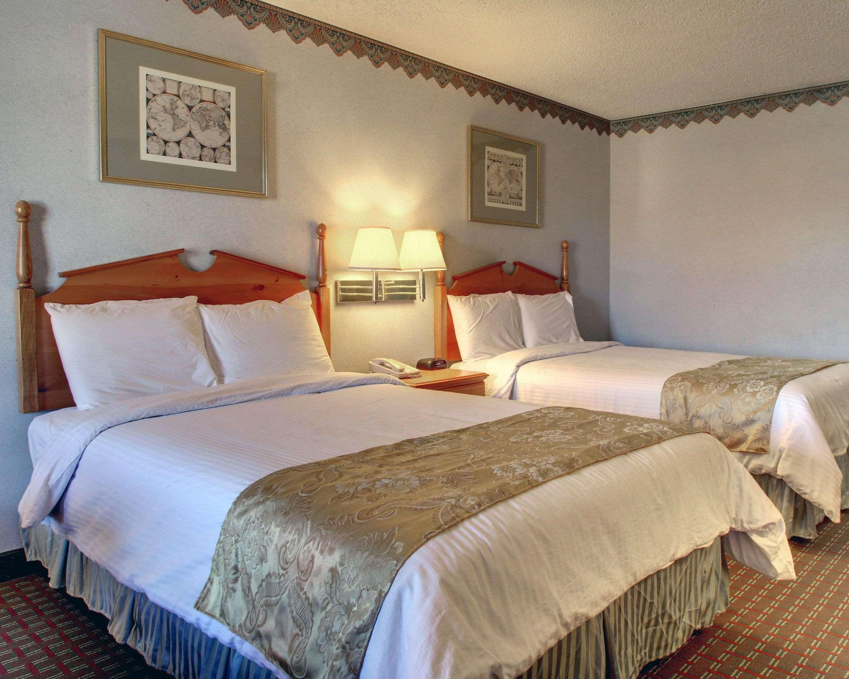Econo Lodge Clinton Ngoại thất bức ảnh