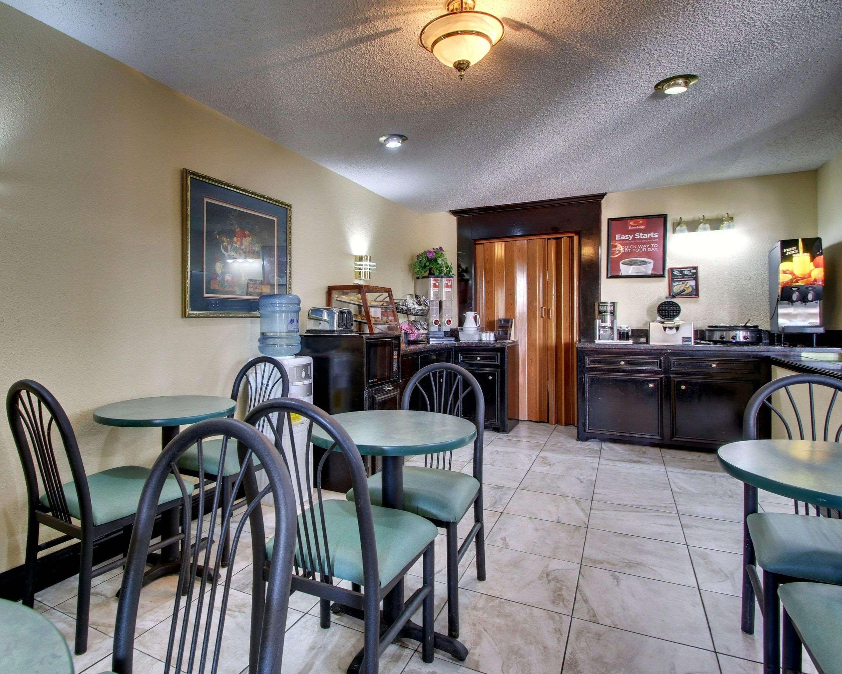Econo Lodge Clinton Ngoại thất bức ảnh