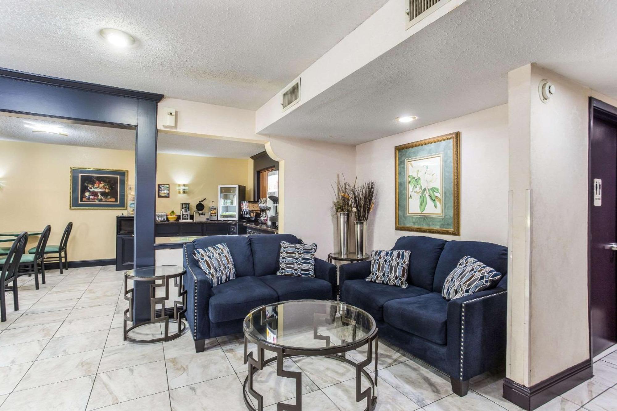 Econo Lodge Clinton Ngoại thất bức ảnh