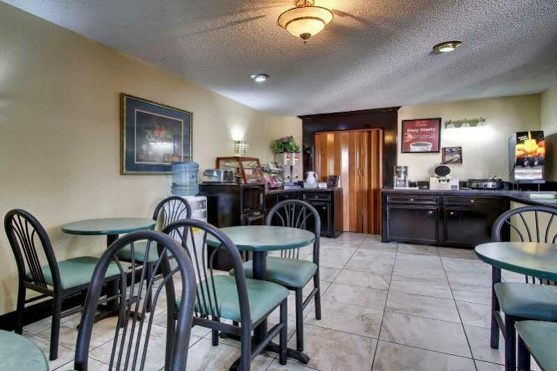 Econo Lodge Clinton Ngoại thất bức ảnh